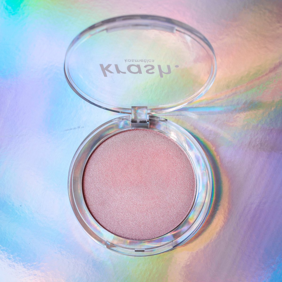 YASSS! Hoy es viernes de SORTEO EXPRESS!⚡️¿Quién quiere llevarse un The Klow en 'Kandy'?

Haz RT de este tweet y síguenos para conseguirlo!🍬
El lunes contactaremos al ganador por DM! Mucha suerte! 🔥