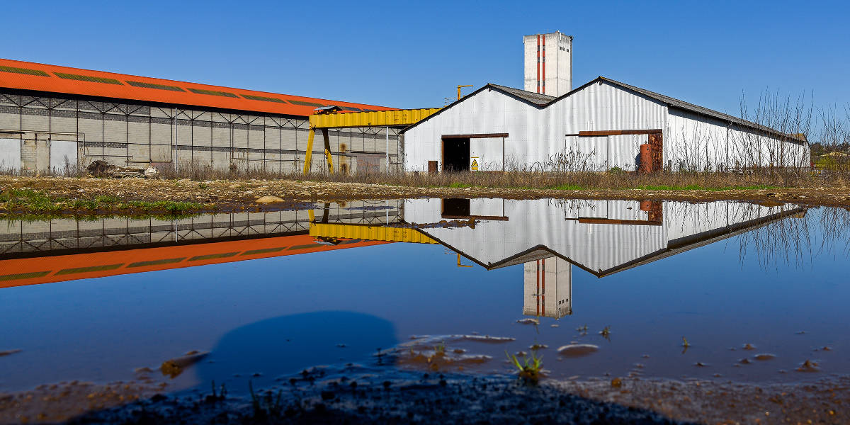 auvergnerhalpes's tweet image. L’Hôtel de Région de #Lyon accueillera mardi 16 octobre un événement dédié à la problématique de la #requalification des #friches : le Forum @IDfriches, journée studieuse d’échanges avec les professionnels : bit.ly/2ydKDMb