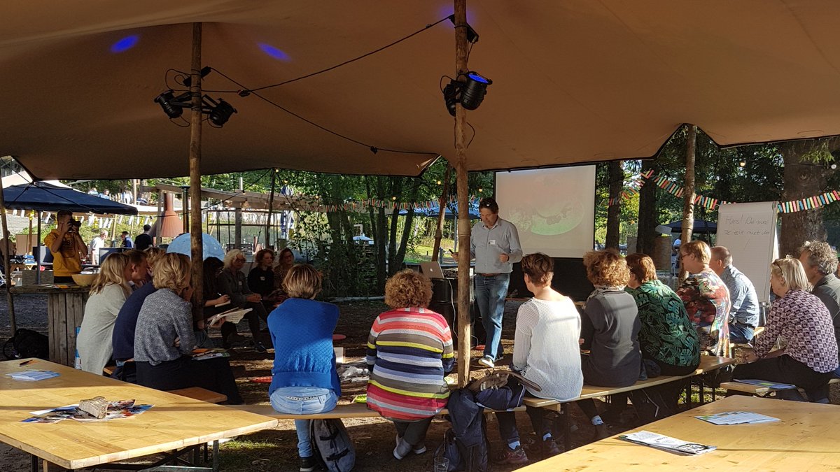 cees_mindset's tweet photo. Leren feedback geven om mensen verder te helpen in ontwikkeling. 
Fika festival van NetOO. 
#lerenenmotiveren #groeimindset #feedbackgeven #fikafestival https://t.co/LyOqD5cM5h