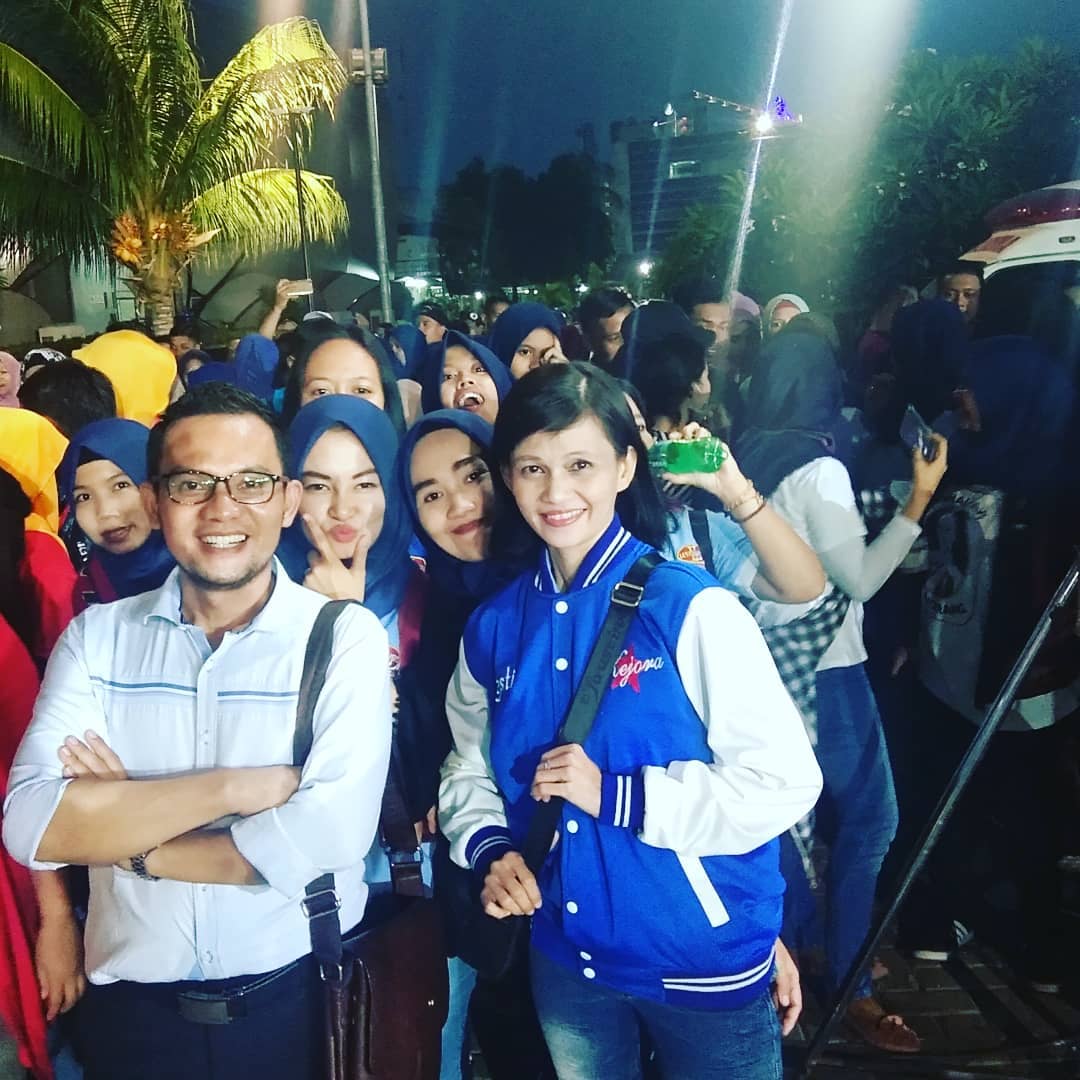 Alhamdullilah bisa kumpul lagi udah kangen dengan moment begini semangat dan kompak terus LL #IDA2018Lesti