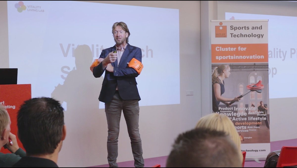 Tijdens de Vitality Pitch Stop presenteerde 10 ondernemers in <a href="/SXEindhoven/">SX Eindhoven</a> hun innovatie aan de initiatiefnemers en experts van het project Vitality Living Lab. 

Lees het verslag en bekijk de aftermovie van deze inspirerende en leerzame dag op sportsandtechnology.com/nieuws/speedda…