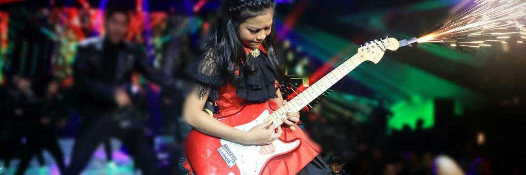 Ralova9's tweet photo. Menang ya syg. #IDA2018RaraLida https://t.co/MpPvJs0IZY