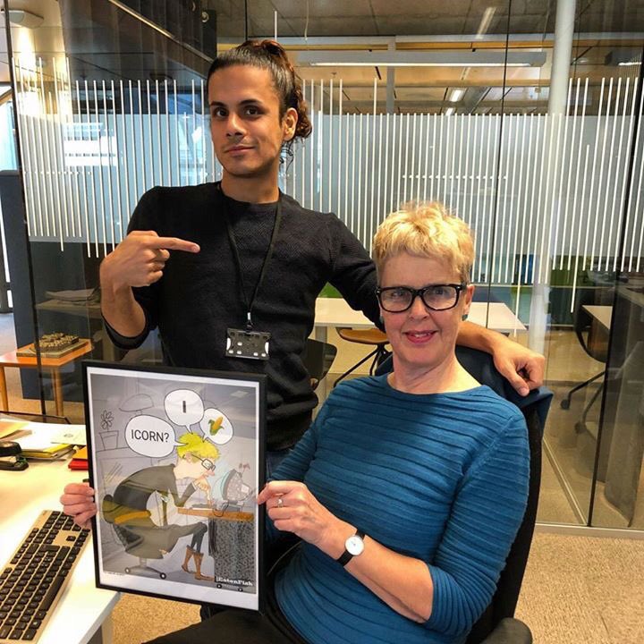 Petitioner007's tweet image. #Nauru #Manus @IntlCrimCourt The bloody fence won’t save the majority of Australian Politicians. Get out of our Parliament “killers”. Fork-tongue hypocritical Charlatans. You can’t kill Thousands of Witnesses!  #AustralianSpring #RomanianSolution #GuyFawkes #StampOutRacism