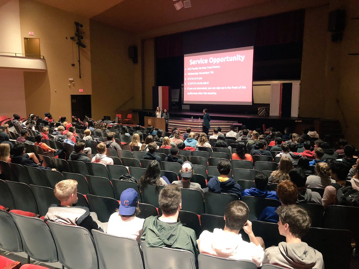 JMaddenD86's tweet photo. Incredible turn out at our @HCHSBPA meeting on Thursday.  Students should be scheduling mentor meetings over the next few weeks. #busedu https://t.co/7qRrR1TiY1