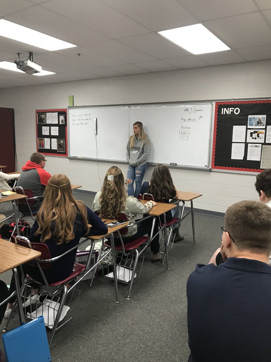 MrHavensSWHS's tweet photo. A huge thanks to Ellie Jo for coming in and talking to our students about her first semester of college and playing ball for Morehead State University. We are all very proud of you and your influence over our students walking the halls. #SeesTheBiggerPictureInLife @BVLocalSchools https://t.co/kADSjiDu16