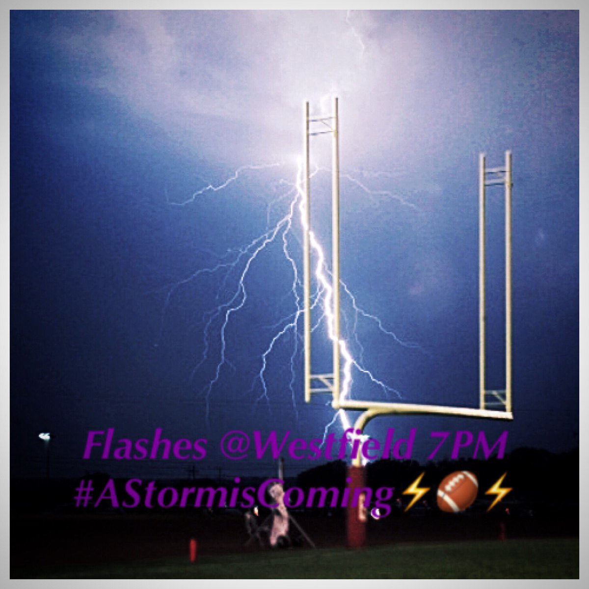FlashesFBParent's tweet photo. #GoFlashes #Itpaystobeawinner #AStormisComing⚡️🏈⚡️ 7PM at Westfield https://t.co/y25JVNLj1h