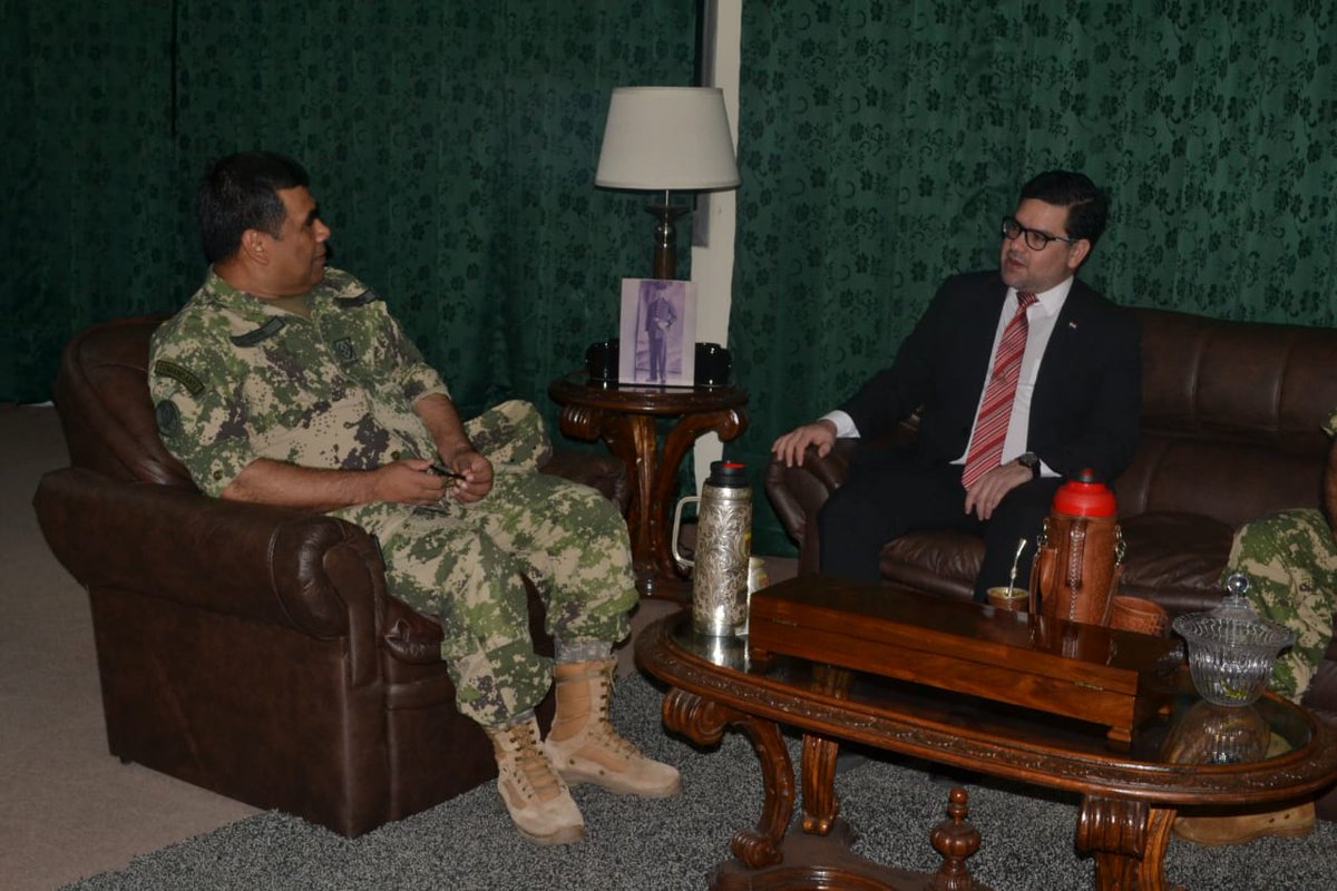 cultura_py's tweet photo. SNC y el Ejército Nacional se unirán para construir monumentos conmemorativos de la Guerra Guasú https://t.co/CEfvC5ZtQX https://t.co/hxMJnYNJGg