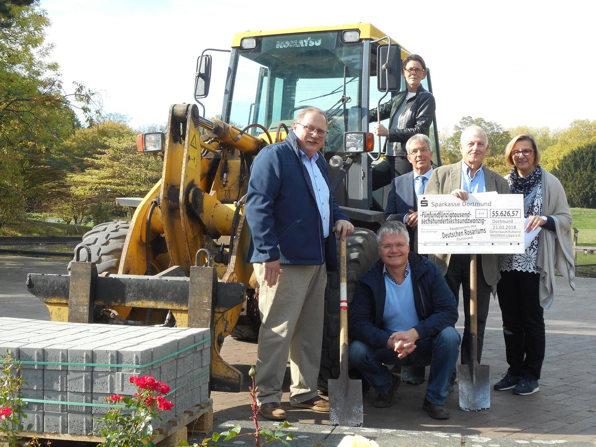 Die #Rosen​​anlage im #Westfalenpark #Dortmund bekommt ein neues Gesicht. ▶️ dortmund.de/de/leben_in_do… https://t.co/0k8zbY2oLu