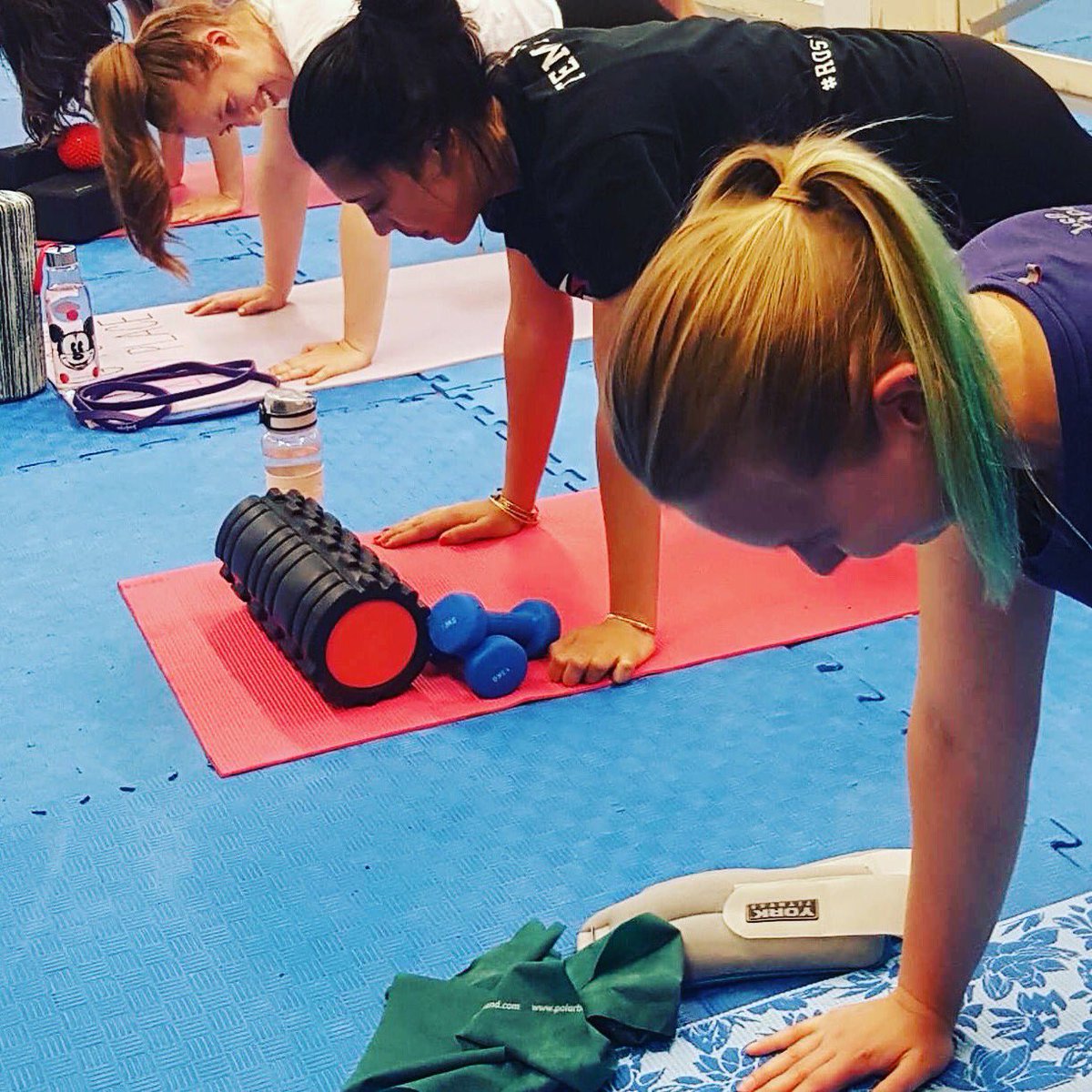 MamparaDance's tweet photo. Sadler's Wells #bootcamp tomorrow, 6hrs! #BodyWeightConditioning, #BalletBarre, #BarreFitness, #FloorBarre, #CoreConditioning, #FlexandFlow, #Jazzdance #CommercialDance and #Stretch to end an action packed day! Tone up, stretch out, dance it off with CA #londonfitfam #fitness https://t.co/1ANL4n1cDw