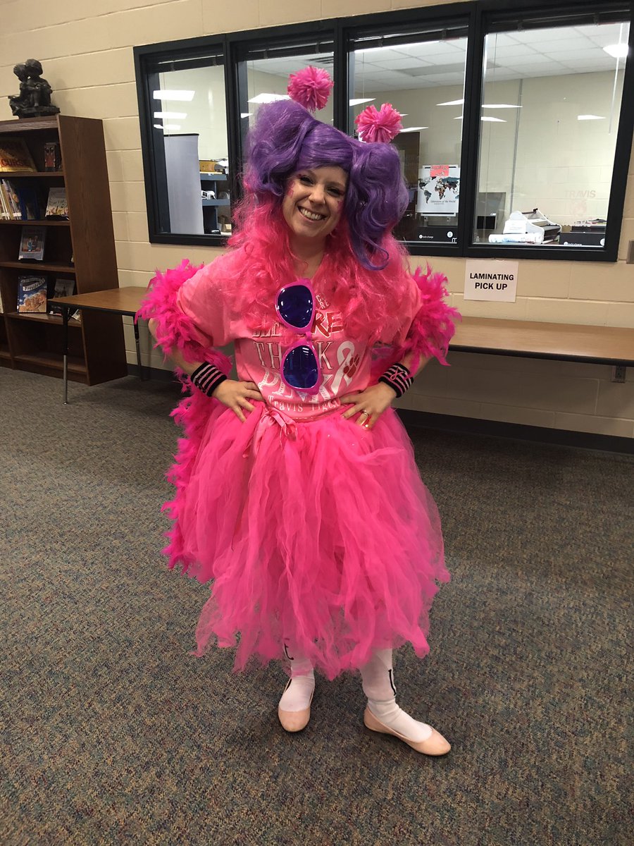 THS_Tigers's tweet photo. #THSPinkOut2018 https://t.co/U38ZCQUnG7