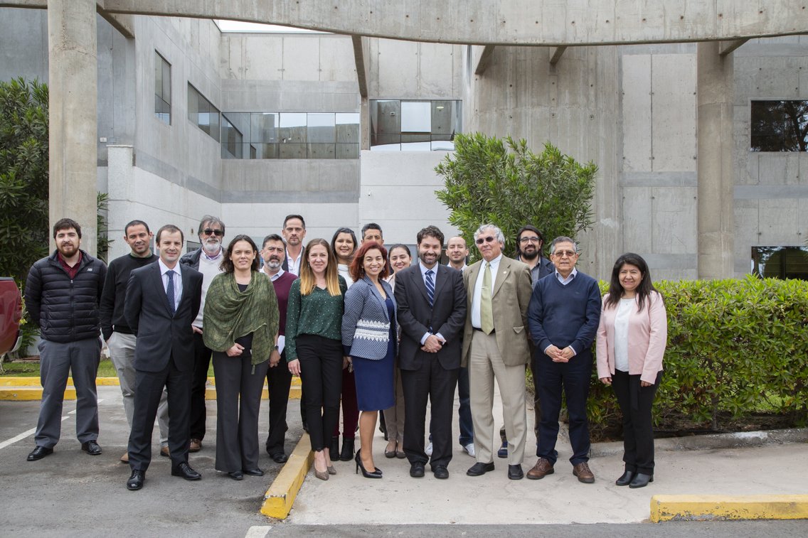 Ayer se vivió una gran jornada junto a Julio Pertuzé, jefe de la oficina Industrias 4.0 del Ministerio de Economía, quien estuvo presente en el Seminario "Inversión, productividad y economía del futuro" organizada por la Asociación de Industriales de Antofagasta.<a href="/AIA_ANTOFAGASTA/">Asociación de Industriales de Antofagasta (AIA)</a>