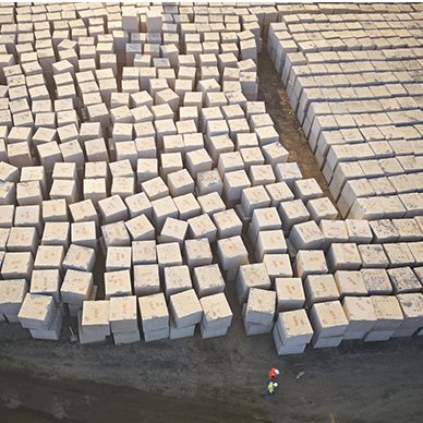 Holcim's tweet photo. Come see the #building blocks of solving the challenges faced by builders #architects &amp; #engineers over on our Instagram https://t.co/1qCZyaBzL8 https://t.co/2jhHliNPjv
