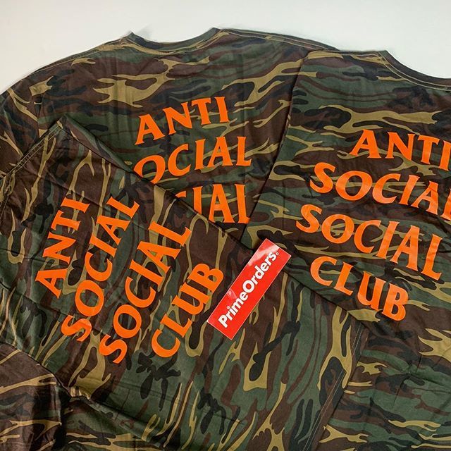 PrimeOrders's tweet photo. Showing ASSC some Love🧡One of our favorite woodland camo shirts available in a full size run!!!
·
#primeorders #hypebeast #hype #forsale #deadstock #urban #streetwear #streetstyle #streetfashion #mensfashion #menswear #instafashion #urbanwear #mensty… https://t.co/Mtue3LC7Ho https://t.co/qIps3Ro0KR