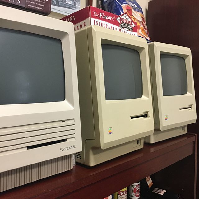 HMAdvertising's tweet image. We have a hard time letting things go! Check out these classic Macs from yesteryear. #classicmac