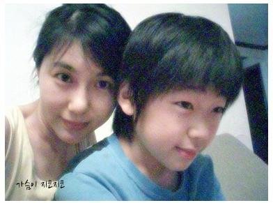 zicovabrasil's tweet image. [🐝] #FelizDiaDasCriancas para todos vocês, BBCs! Crianças crianças e crianças de coração também! 💛#Zico #Taewoon #WooBrothers