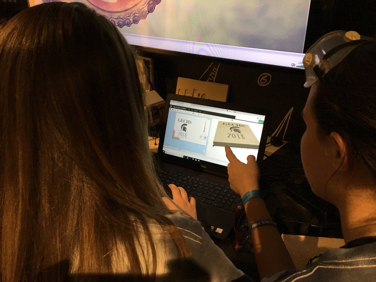 JoshAllenNC's tweet photo. Hey, @discoveryplace! Our freshmen LOVED the #MakerSpace. They organically jumped right in and what they didn’t know they pooled their resources to figure out! #CollaborativeLearning #ActiveLearning #ProblemSolving #SelfSelectedLearning #GECRocks https://t.co/MT5PgCHOh1