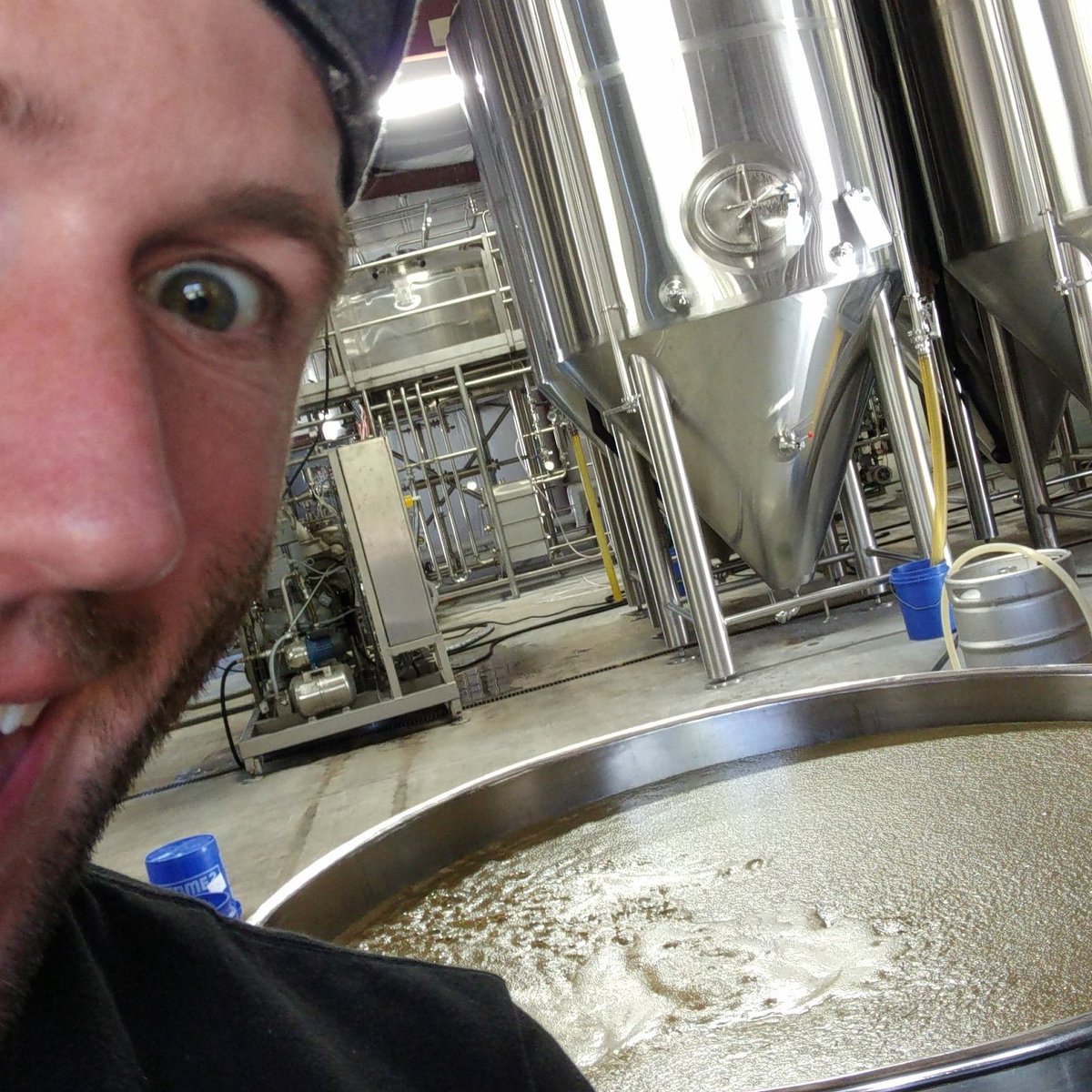 BackPewBrew's tweet image. They always tell me not to fill the boil kettle too much... False! Who remembers that IPA we did a while back that tasted like fruit loops? We do, so we decided to do it again! Brewing now, will be ready in a few weeks!

#pilotbatches #comeallyethirsty #bpsaintlife #anothertanuki