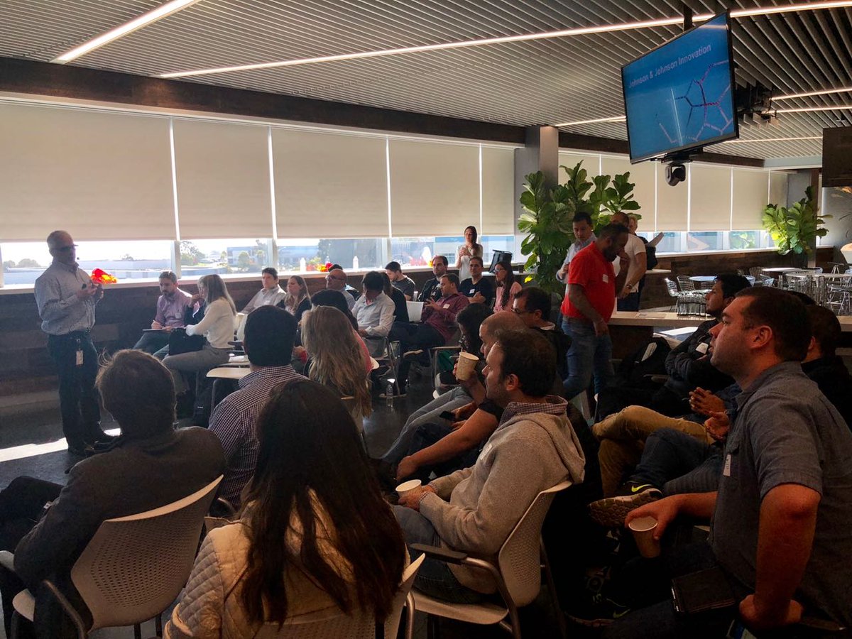 IAE_Austral's tweet photo. #GIPIAE en #SiliconValley > desarrollo e innovación en @JLABS de @JNJInnovation #Innovación #internacional #conocimiento #aprendizaje #EMBAIAE #GIPEMBA #IAEBS https://t.co/cnMwSDLTpc