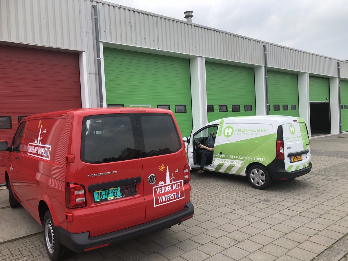 In opdracht van <a href="/Centurybedrijfs/">CenturyBedrijfswagen</a> en <a href="/gem_groningen/">Gemeente Groningen</a>  bezig met ombouw van VW transporters T6 naar waterstof.
“Verder met Waterstof” #050 #Groningen #Holthausen