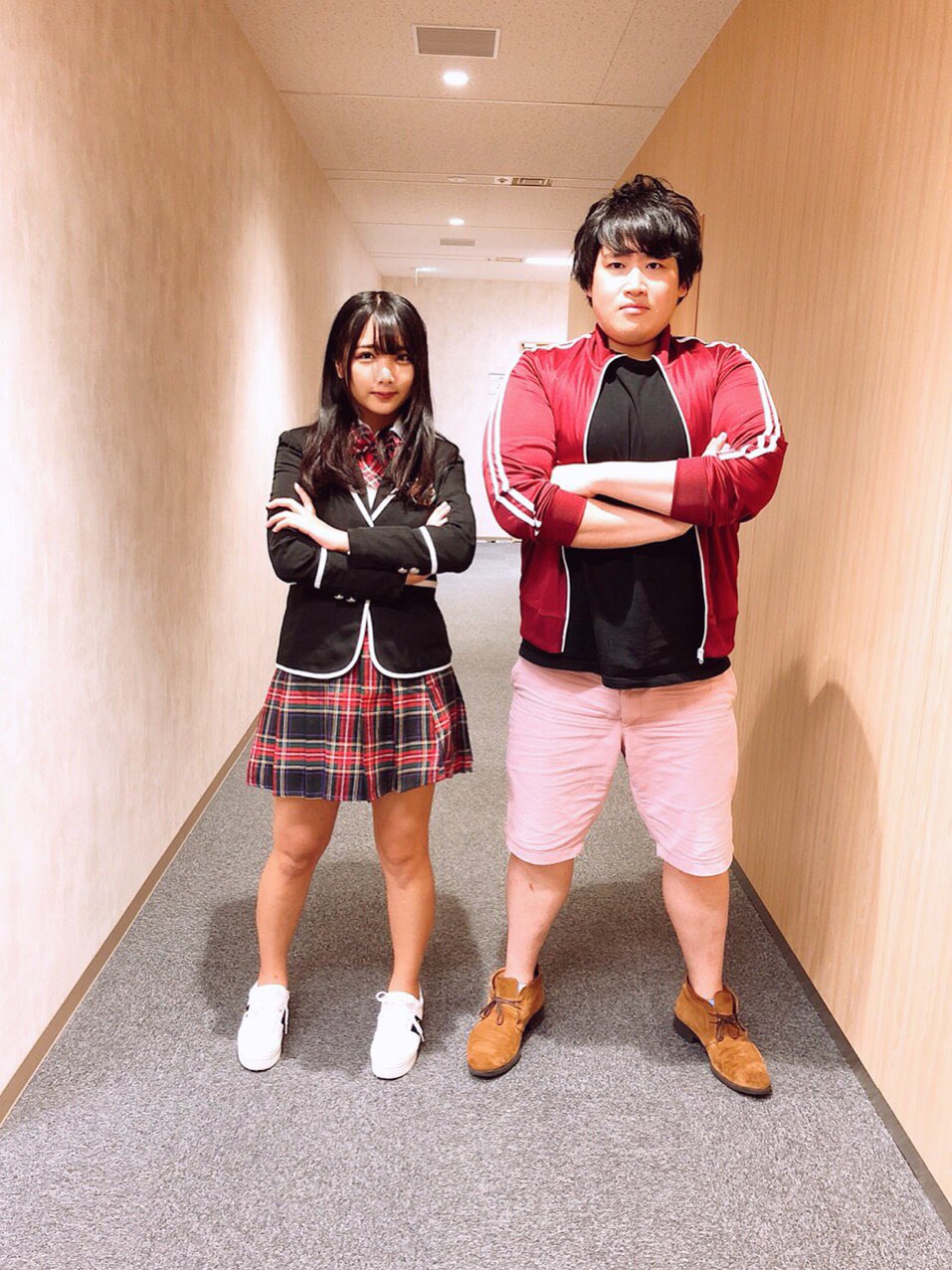 つるおか かものはし Twitterren シャドバスアカデミーご視聴ありがとうございましたー 楽しかったけど勝てなくて悔しかったのう W じぇいけーが歩いてたから写真撮ってもらったぞ つるおか かものはし Twitterren シャドバスアカデミーご視聴ありがとうございましたー 楽しかったけど勝てなくて悔しかったのう W じぇいけーが歩いてたから写真撮ってもらったぞ