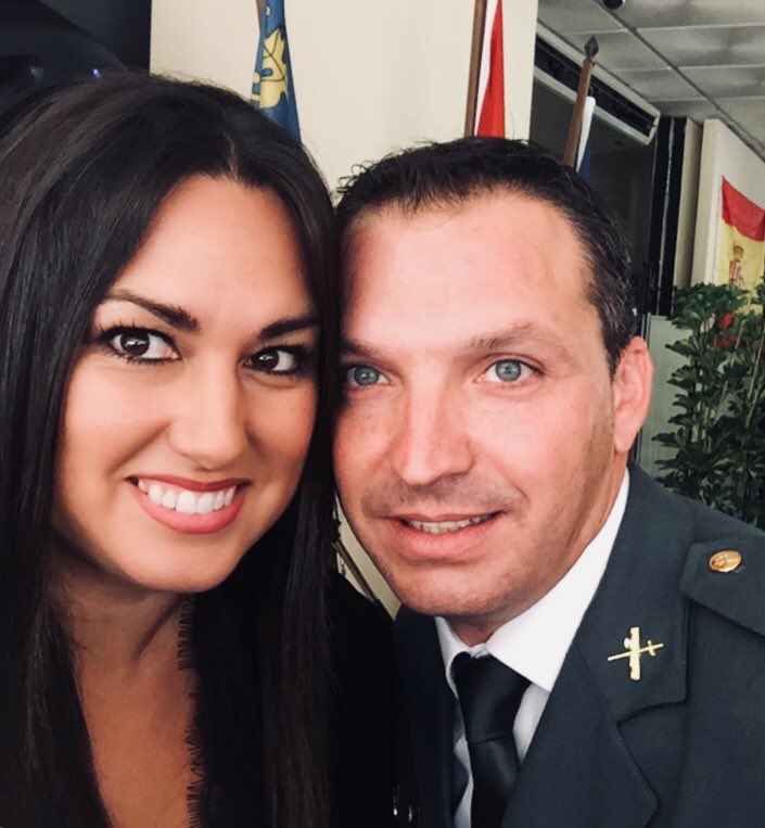 maribelsaezm's tweet photo. Con nuestros amigos de la Guardia Civil en  los actos en honor a su patrón 🇪🇸🙌🏼 ¡...Viva honrada la Guardia Civil!😍@guardiacivil @SergioMuniesa @ConchaPelaezIba @PPSagunto @PpGrupo @NNGGSagunto #VivaEspana https://t.co/uOuV4ibGsy