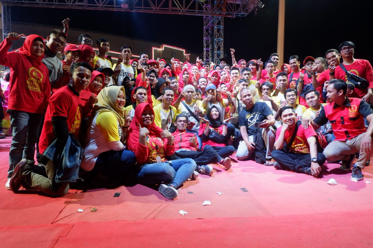 SELFITTA akn slalu ada untuk mendukung dan mensuport @LIDA_SELFI07 baik susah,senang ,Kalah dan menang Selfitta akn slalu Ad buat ceppy.. 
#IDA2018Selfi 
@LIDA_SELFI07 
@IndosiarID
