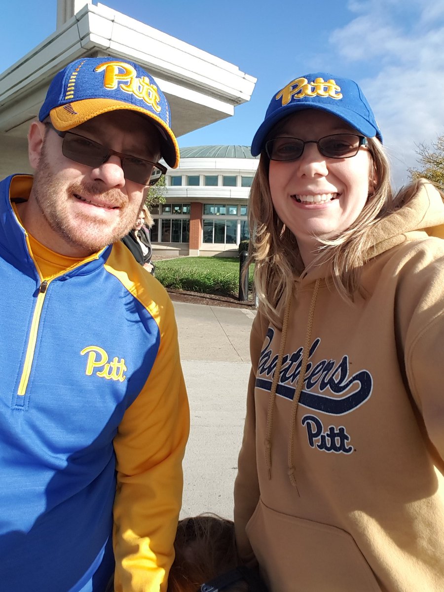 stopwf317's tweet photo. @Pitt_TeamStore In route to Notre Dame! #PittScriptFriday https://t.co/WrRpoXO0nj