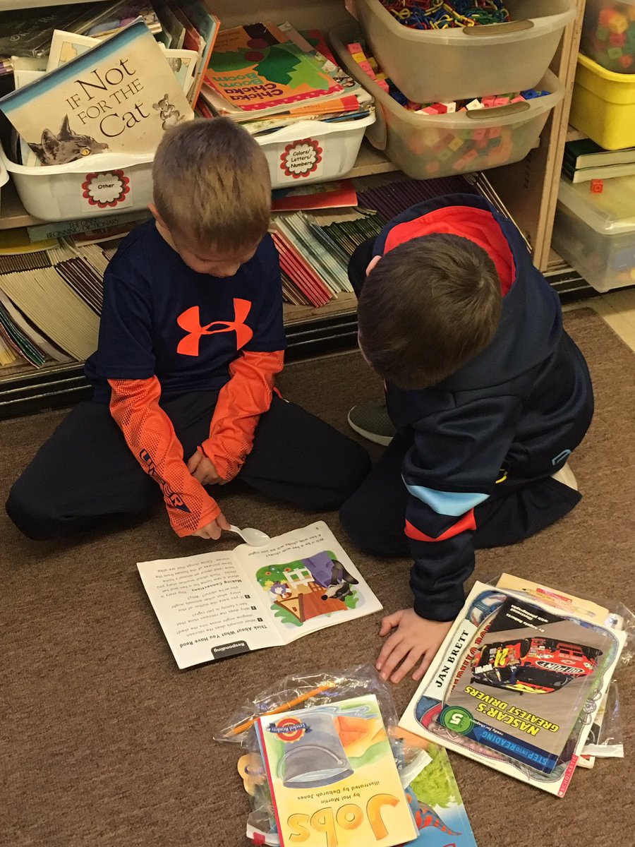 B3FirstGradeWS's tweet photo. Partners build good reading habits together! https://t.co/52e0ylXZoh