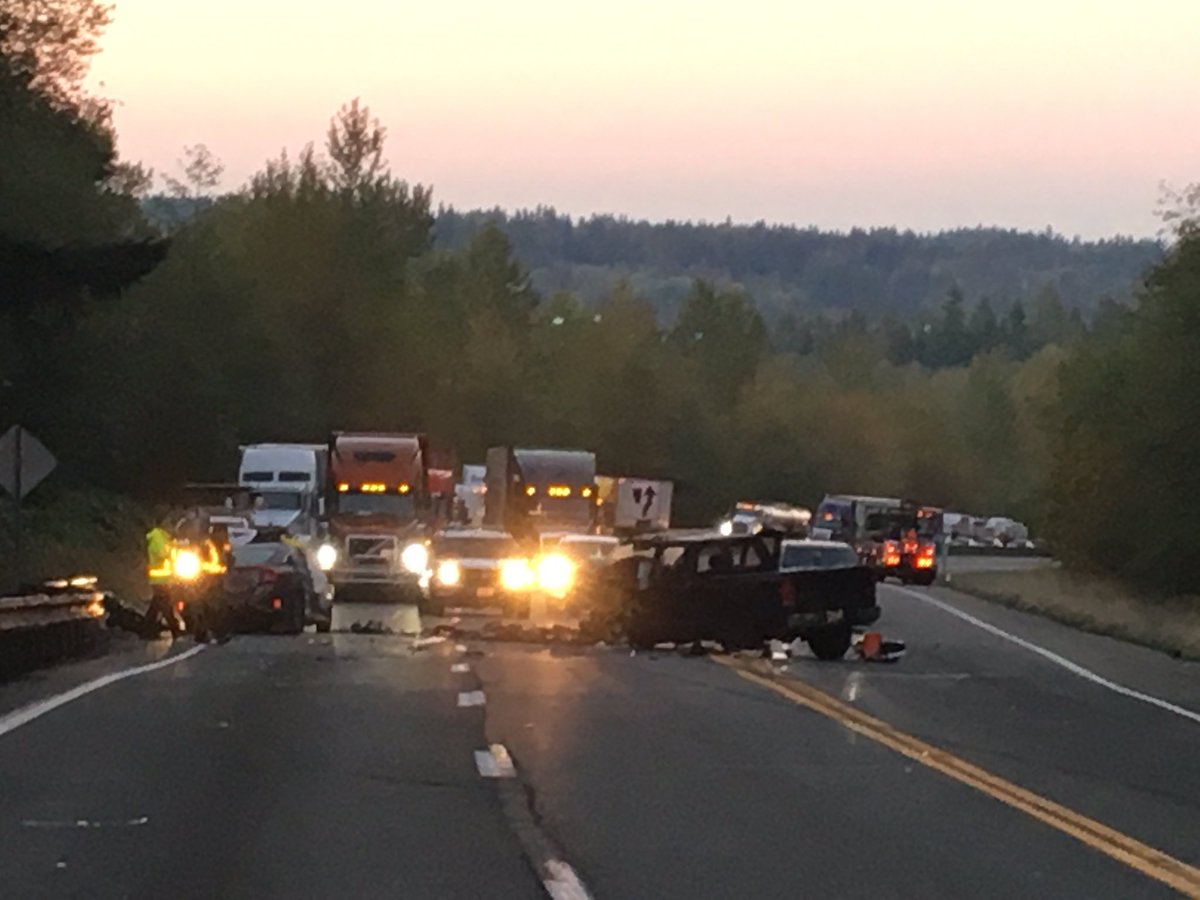 Update: SR18 driver of pickup  driving impaired WB near Tiger Mtn moved into wrong lane hitting a car head on killing the 2 occupants. Driver in hospital serious condition to be charged 2 counts vehicular homicide. #komonews