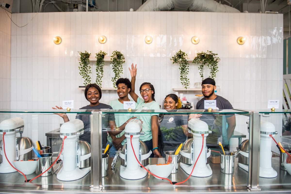 Nicecream's tweet image. Want to love what you do? Come be a part of the team nicecream.com/team
·
·
·
·
·
#bestjobever #icecreamtaster #DCmade #minorityowned #startup #smallbiz #livelovework