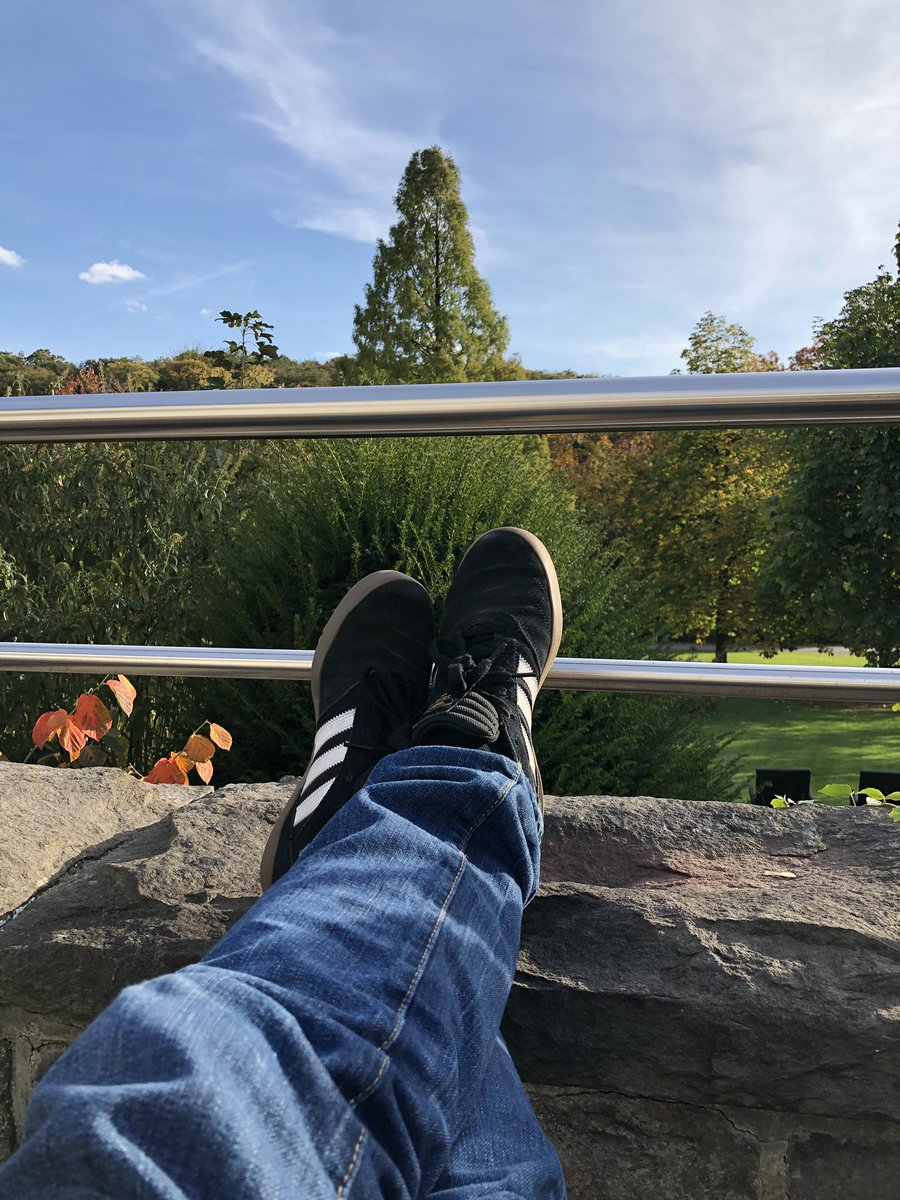 _jauch's tweet image. #Schuhtweet von die Bildungsterrasse. #echat18