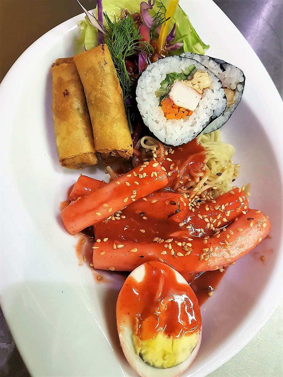 Ginza Eg Happyfriday Weekendspecial Ginzarestaurant Nasrcity Cairofood Chinesefood Koreanfood Japanesefood Sushi Ramen Noodles Friedicecream 15 Off This Weekend T Co Tsv8rhhfjl T Co Ttkfvd3puo