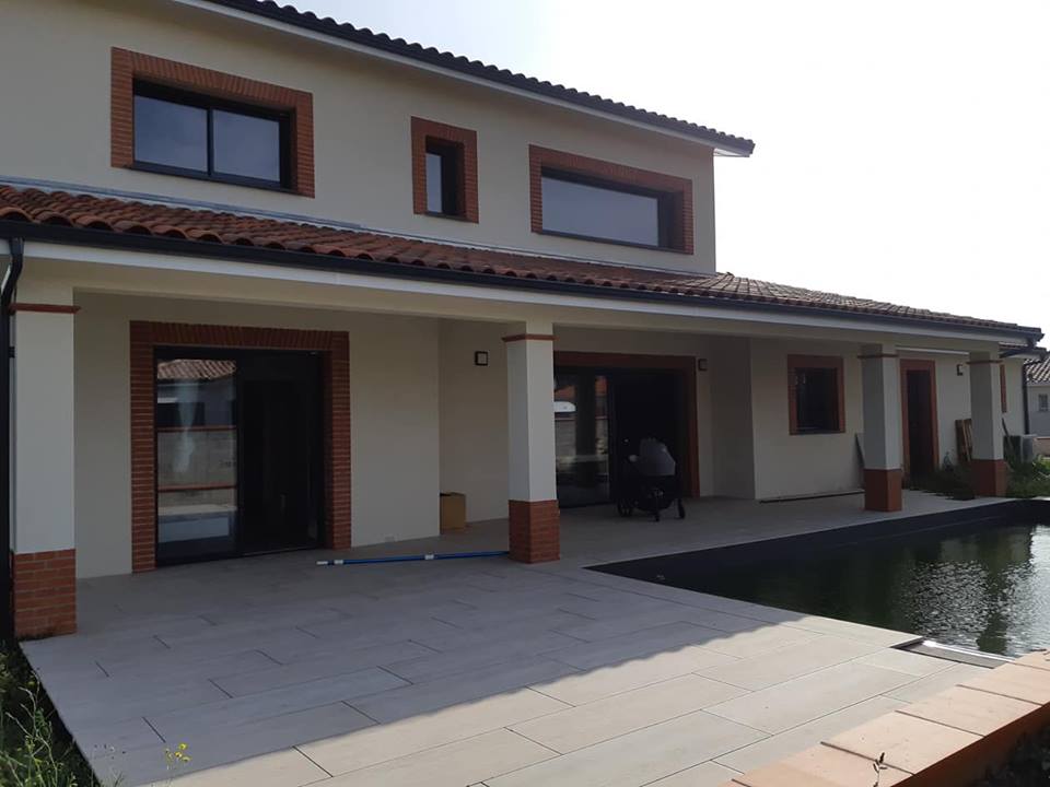 ConstructionsMu's tweet image. Une belle réalisation sur la commune de Pechabou !
#constructeurToulouse #Constructeursdemaisons #Muret #Maisontraditionnelle #architectes #maisondesign #maisonsneuves #Piscine