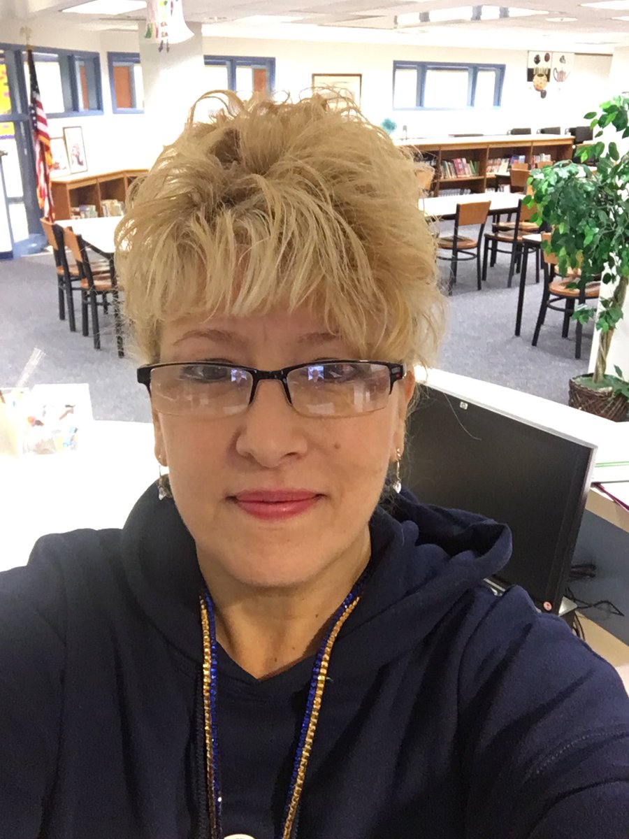 Hey it’s Mrs. Emeterio ready to help you in the McG library during period 4 on Monday, Wednesday, and Friday! #Mc3G