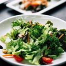 Fresh and Tasty... That's how we roll!