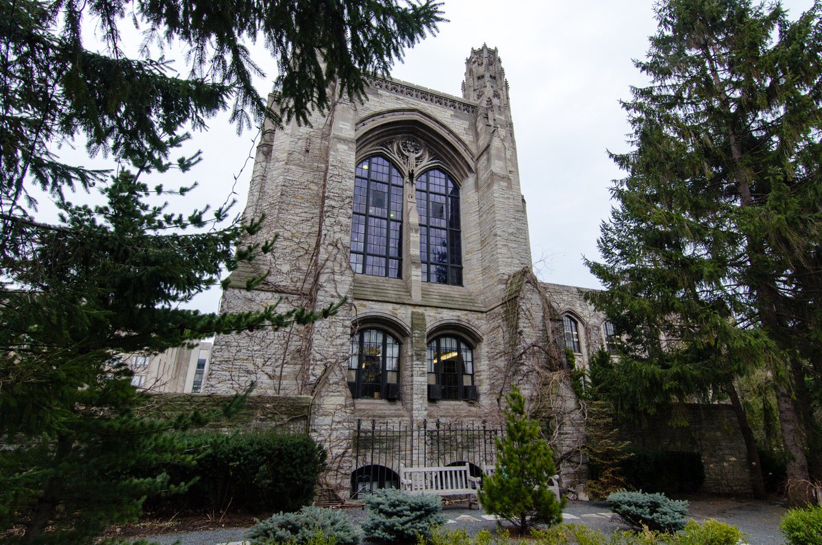 Heading to Open House Chicago #OHC2018 this weekend?  Don't miss our TEN favorite sites! No surprise, they're all oriented to #LakeMichigan.  lakeshoremag.com/open-house-chi…