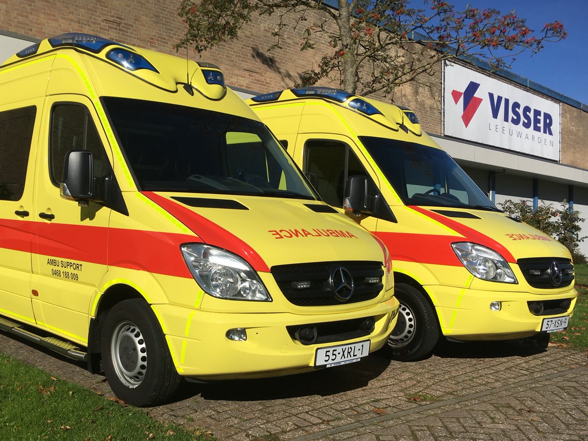 Voor Ambu Support uit Arendonk (Vlaams België) hebben we deze twee Otaris Ambulances mogen klaar maken voor levering.
Volledig voorzien van huisstijl en striping #ontzorgen #refurbished #ambulance