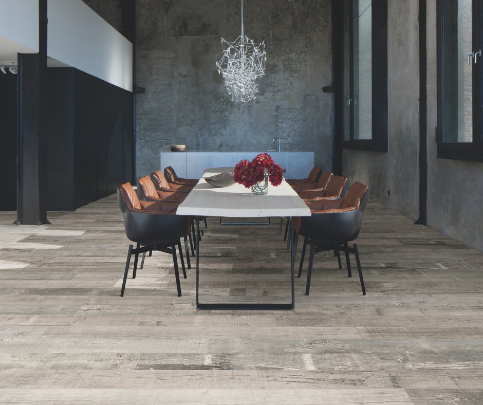 FloorDesignLtd's tweet photo. The #Balterio #Grande collection is the perfect range for any kitchen or bathroom. Benefiting from a 'Hydroshield' protection layer, this water repellent laminate floor is a superb addition to any home. https://t.co/PeYRysbTGk