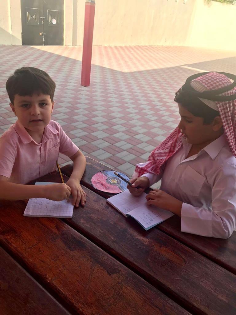 DohaAcademySLWA's tweet photo. Celebrating everything to do with Arabic language and Culture. #Arabic #fantasticday #culture #language #fun #learning https://t.co/a4i1nxLoUX