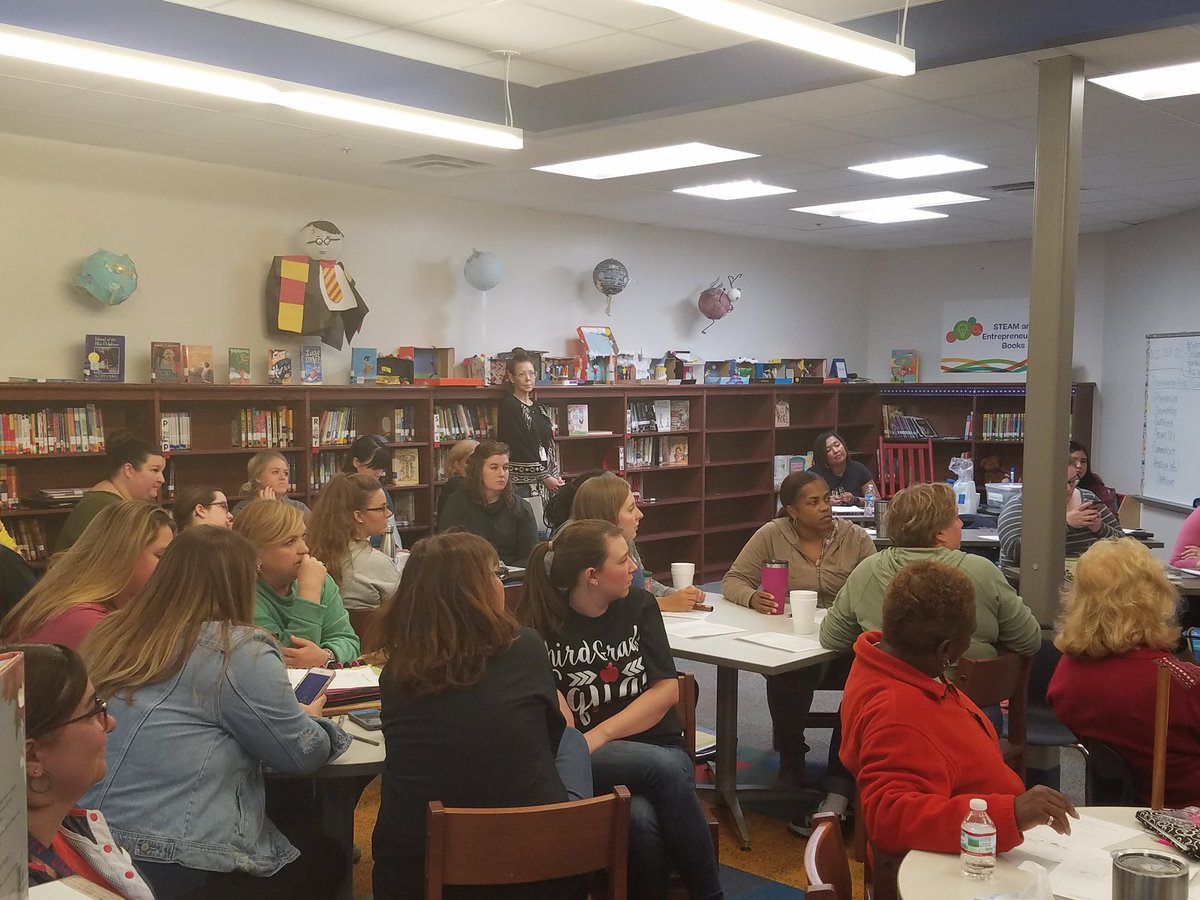 GlencliffSTEAM's tweet photo. Our faculty has received insightful science professional development from Dr.Ufnar. #phenomenonbasedscience @MNPS_Magnet @Dr_WJP https://t.co/iR6dQDye4h