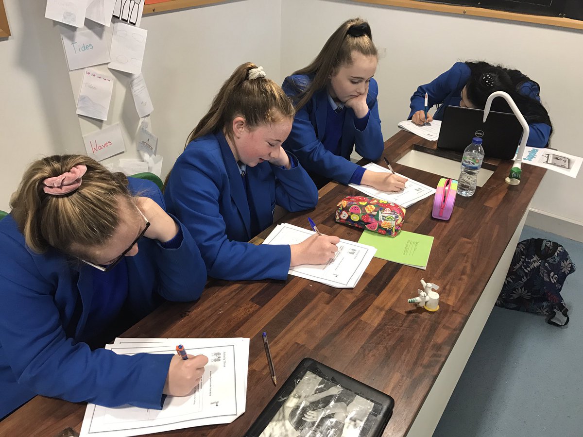 stmarysderry's tweet photo. Year 10 pupils doing the Shared Education Pupil Voice Activity #SharedEducationWeek https://t.co/vl2CSesQUg