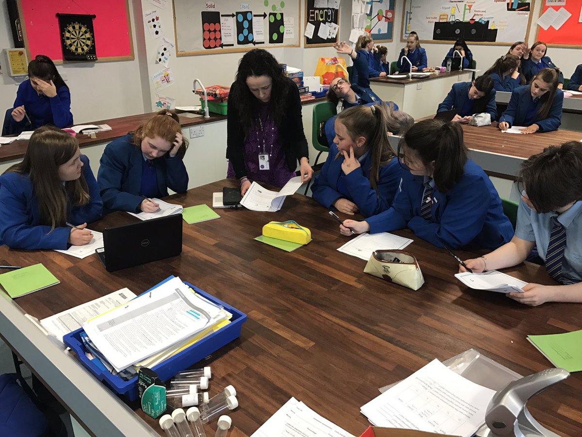 stmarysderry's tweet photo. Year 10 pupils doing the Shared Education Pupil Voice Activity #SharedEducationWeek https://t.co/vl2CSesQUg
