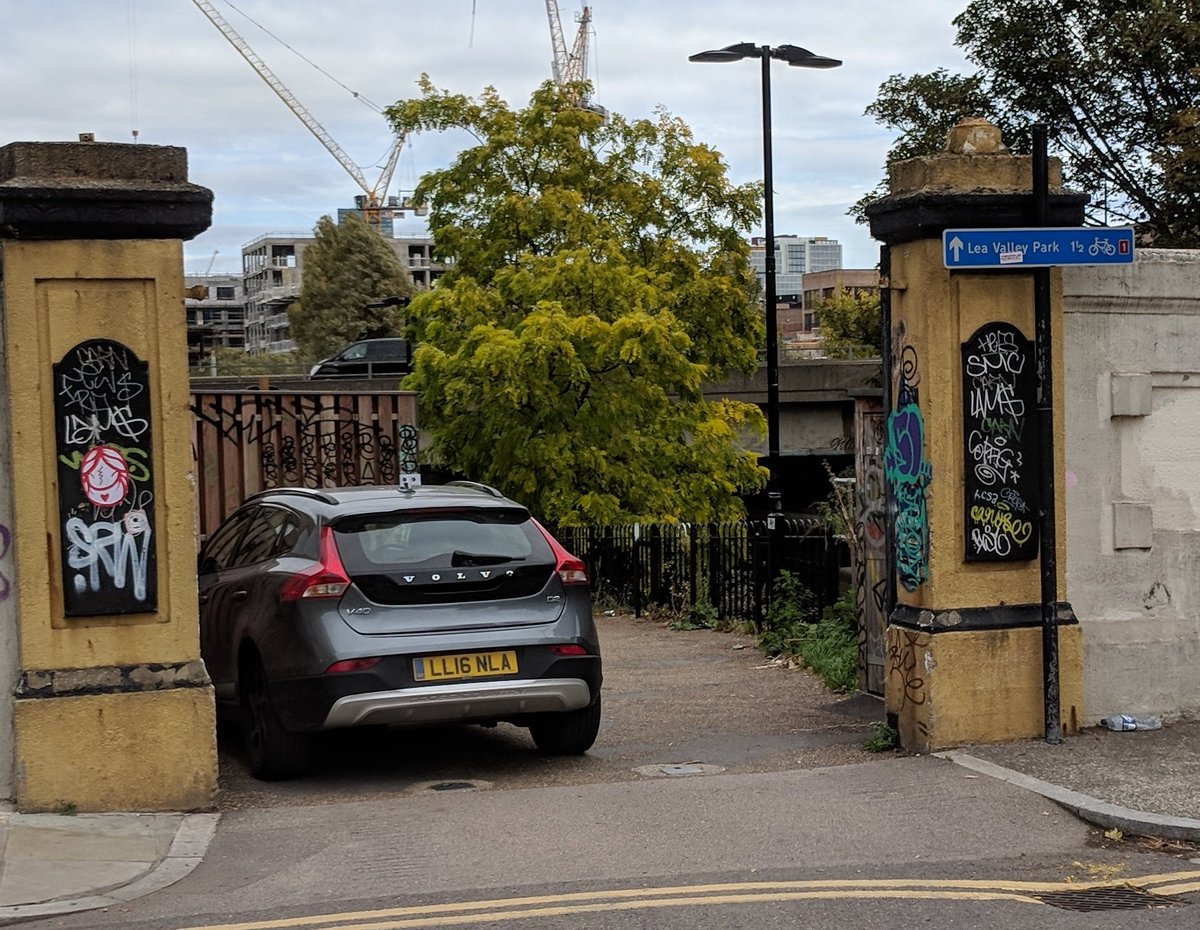 We love the way access is blocked by parking every single day here. Reclaiming footpaths for cars! Legacy! <a href="/TowerHamletsNow/">Tower Hamlets Council</a> <a href="/sustrans/">i</a> <a href="/noordinarypark/">Queen Elizabeth Olympic Park</a>