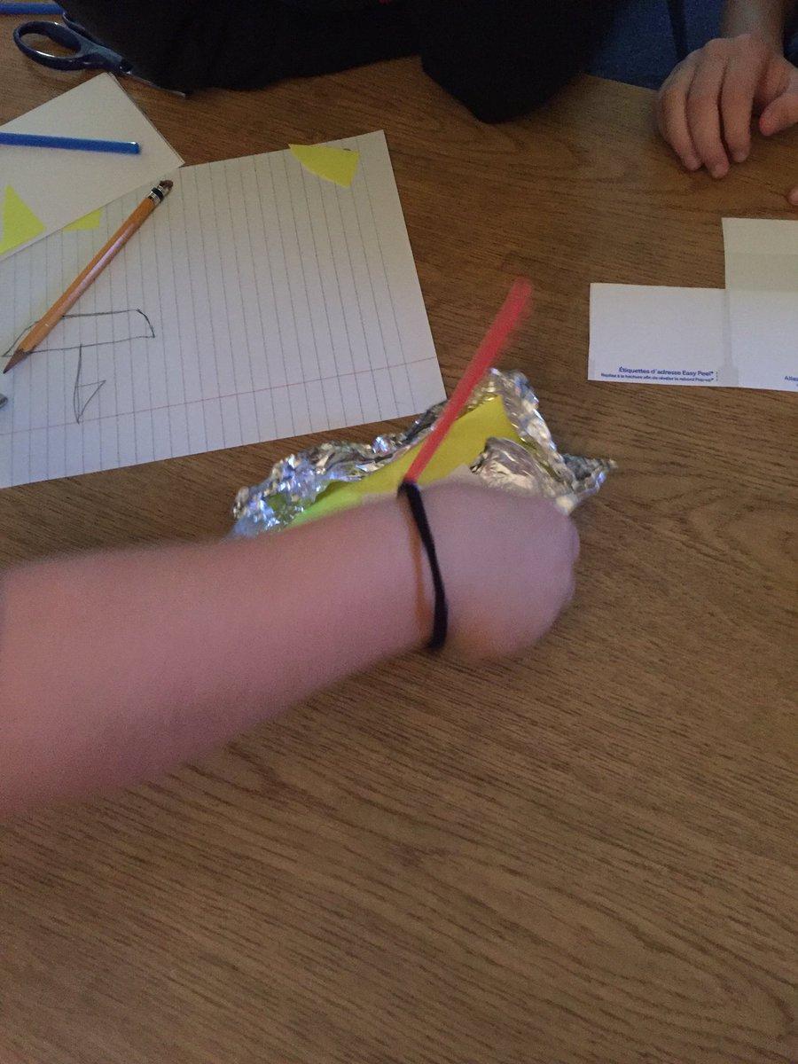 Building boats for Christopher Columbus and his crew! #7hillsLEADS #ScienceandSocialStudies #density