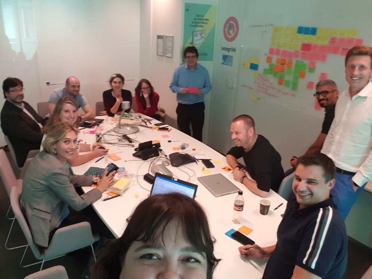 EaGuerch's tweet image. Le vendredi c&apos;est rétrospective à l&apos;Agile Center ! #AXAagileCenter