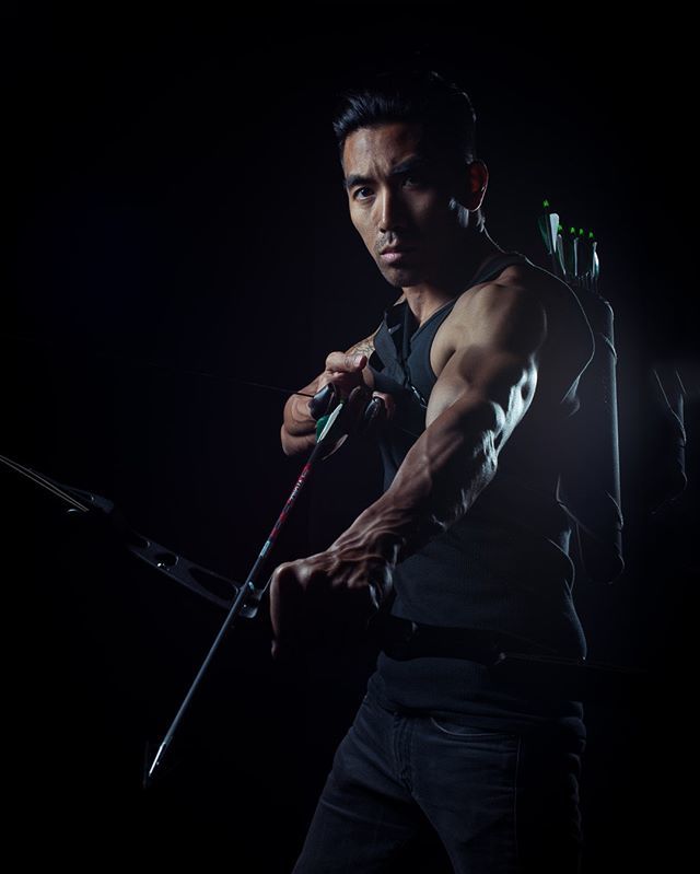 JerryChenPhoto's tweet photo. Vibing #GreenArrow with @josell⠀⠀⠀⠀⠀⠀⠀⠀⠀
⠀⠀⠀⠀⠀⠀⠀⠀⠀
#archery #studio #arrow #archer #badass #lighting #hungergames #katniss #bow #jerrychenphoto #photo #photography @jerrychenphoto https://t.co/tV0SntdWHD