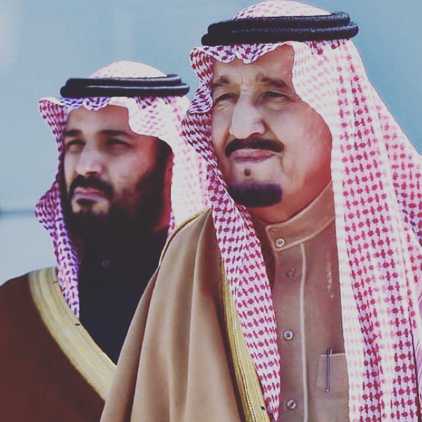 alrashedibandar's tweet photo. فخرك فخر يا دار
والمجد .. عنوانك
🇸🇦🇸🇦
يرفع علمك شعار
عقيدة .. إنسانك
🇸🇦🇸🇦
ومِنْ تحته البتّار
بنحور .. عدوانك 

#الوطن_غالي_فلاحياد https://t.co/bLIyoHZmjj