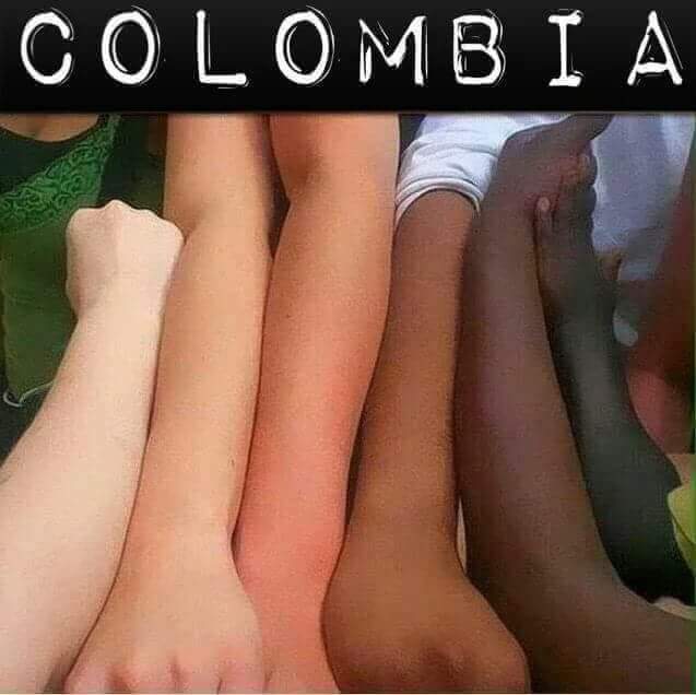 EliLocarno's tweet photo. ❤️ Hoy celebramos con orgullo la diversidad, la diferencia, la autenticidad y las tradiciones que tenemos en Colombia.
#DiaDeLaRaza 🇨🇴 https://t.co/WYsjmSXJQN