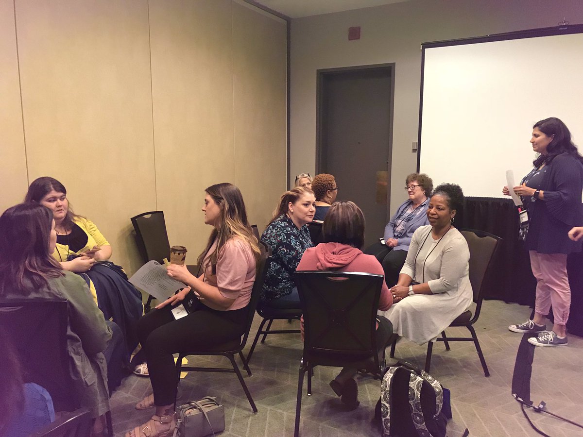 ErikaLowery's tweet image. #LearningisLoud @TxSocialStudies right now ! #TXCSS2018 #TXCSS18