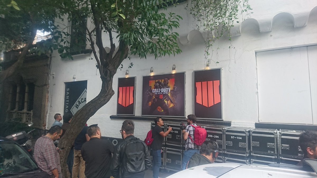 Soy_la_tech's tweet photo. Listo para el evento de lanzamiento de Call of Duty Black Ops 4. #PosADarle https://t.co/PvZeLYAgiL
